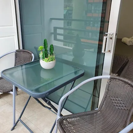 Lägenhet 1bedroom Wifi 500mbs & Pool *