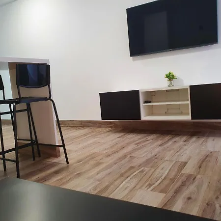 1bedroom Wifi 500mbs & Pool Apartment